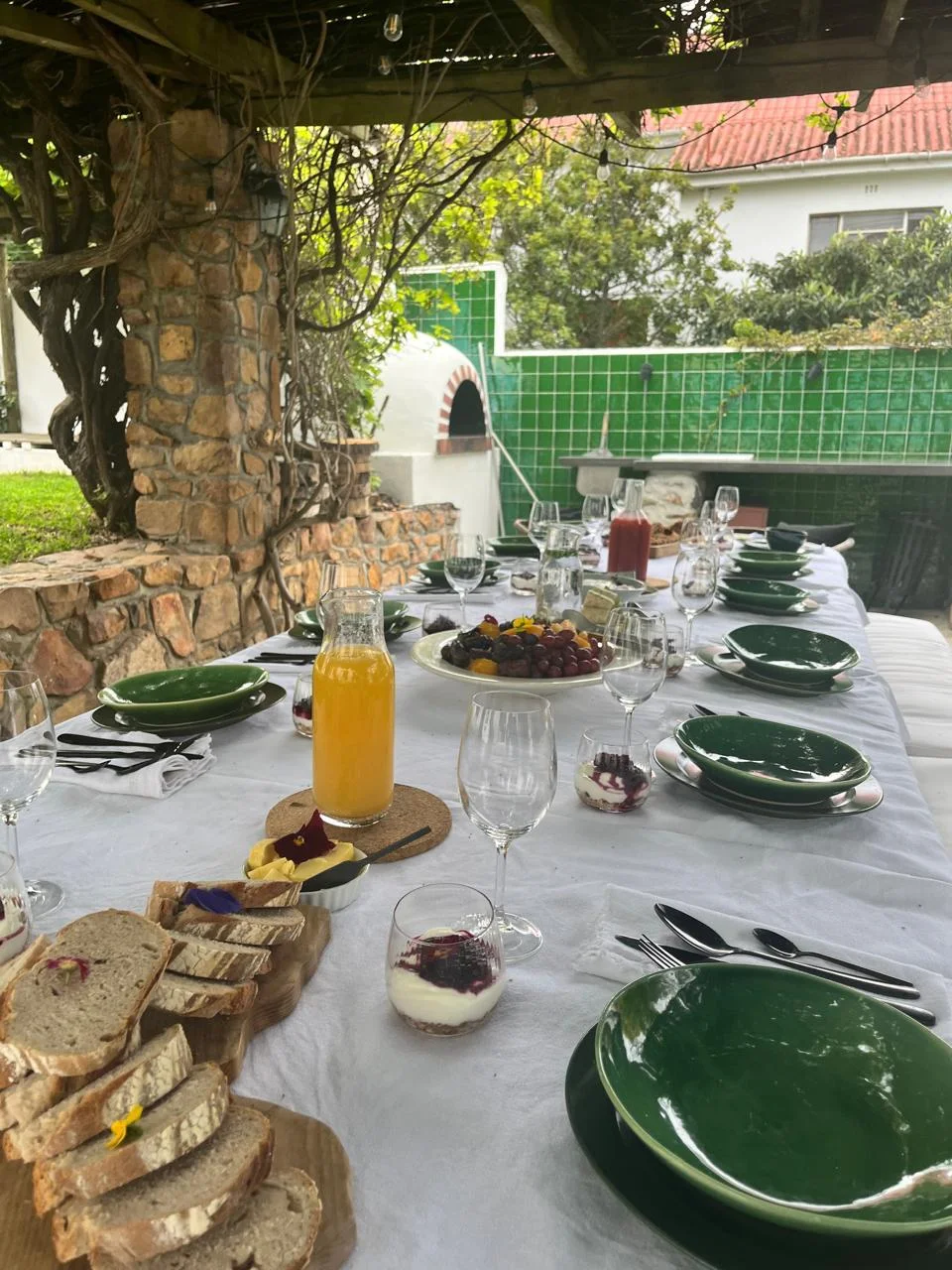 Breakfast at InAweStays, Gardens, Cape Town