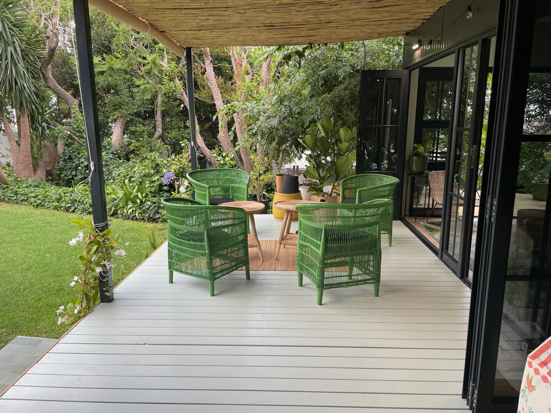 House Awe - InAweStays, Gardens, Cape Town