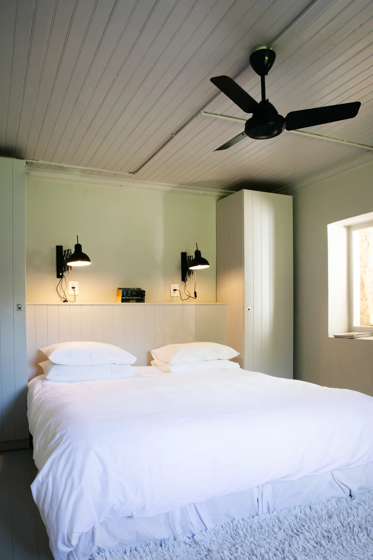 Olive's Cottage — cosy self-catering cottage at InAweStays, 34 Camp Street, Gardens, Cape Town