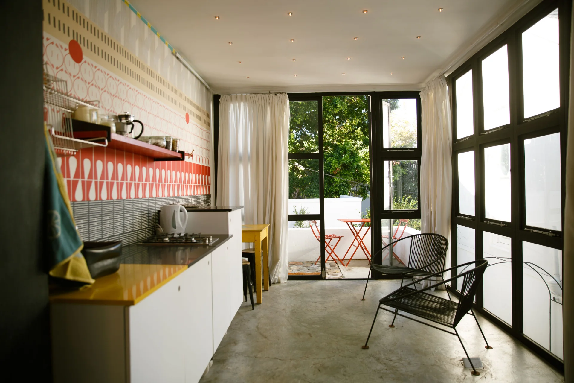 House Awe - InAweStays, Gardens, Cape Town